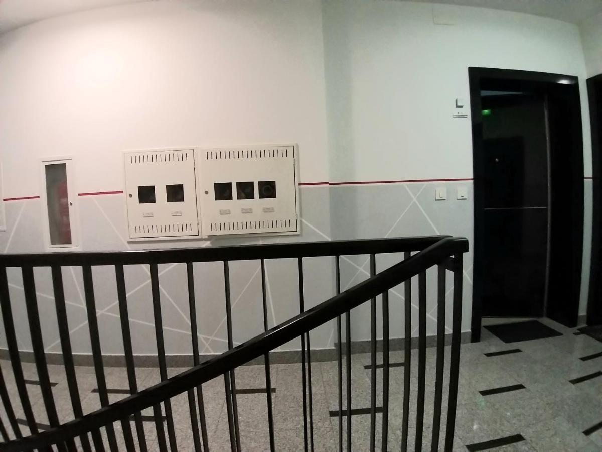 Theos Atelier Self Check In Apartment W Free Private Parking زغرب المظهر الخارجي الصورة